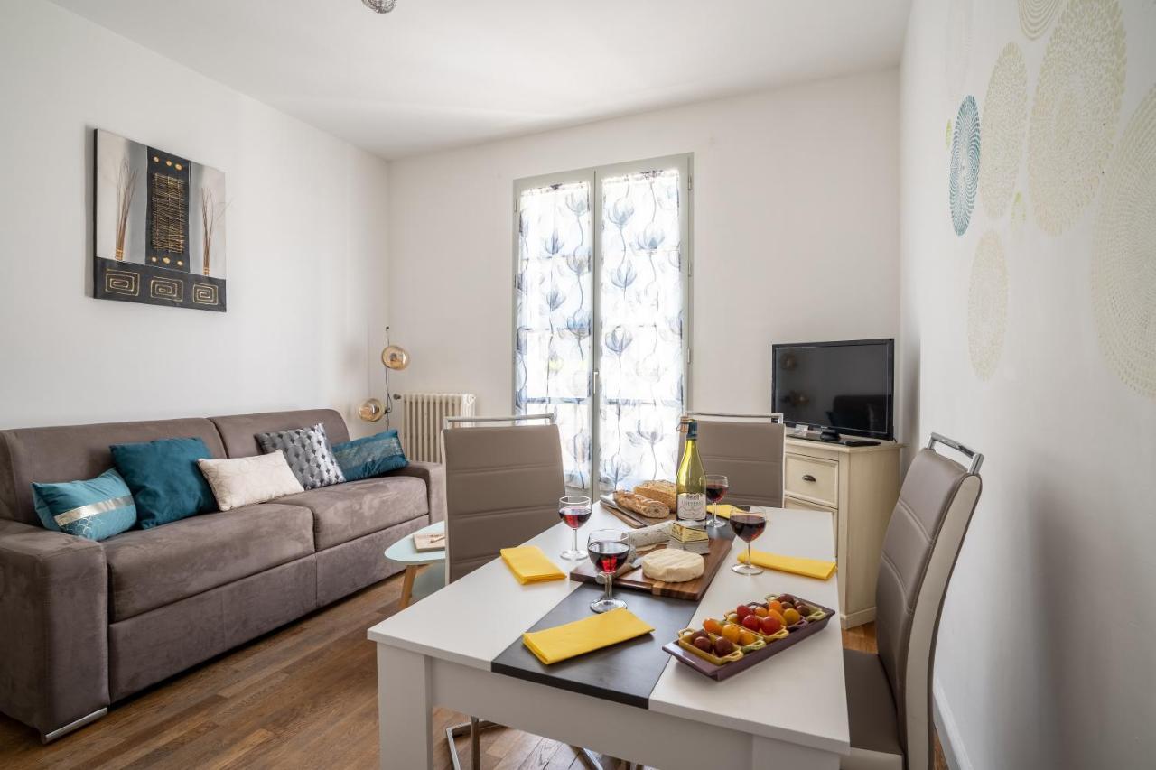 SUPERLOGIS Chez L'Alysse ☆☆☆ HYPERCENTRE BLOIS Apartman Kültér fotó